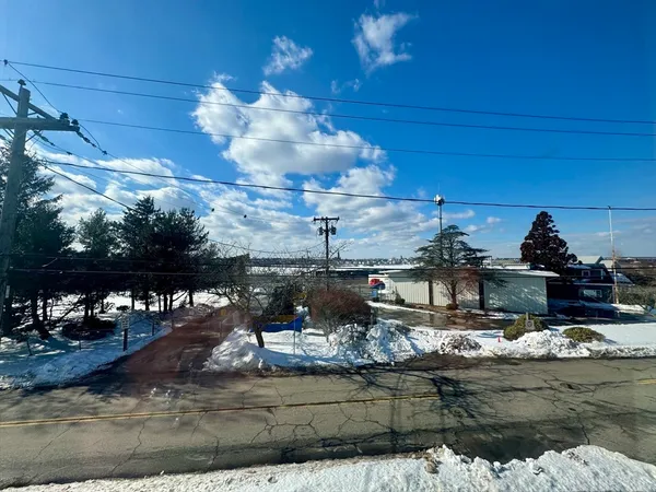 $2,000 | 67 Sycamore Street, Unit 2, Fairhaven, MA 02719