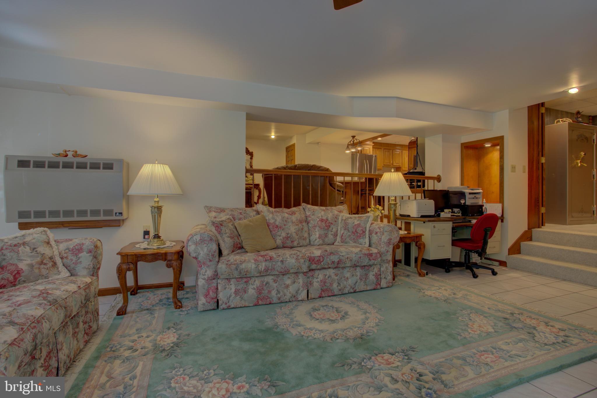 178 Ridge Avenue Ephrata, PA 17522 - Photo 22 of 44 Family Rm to Den