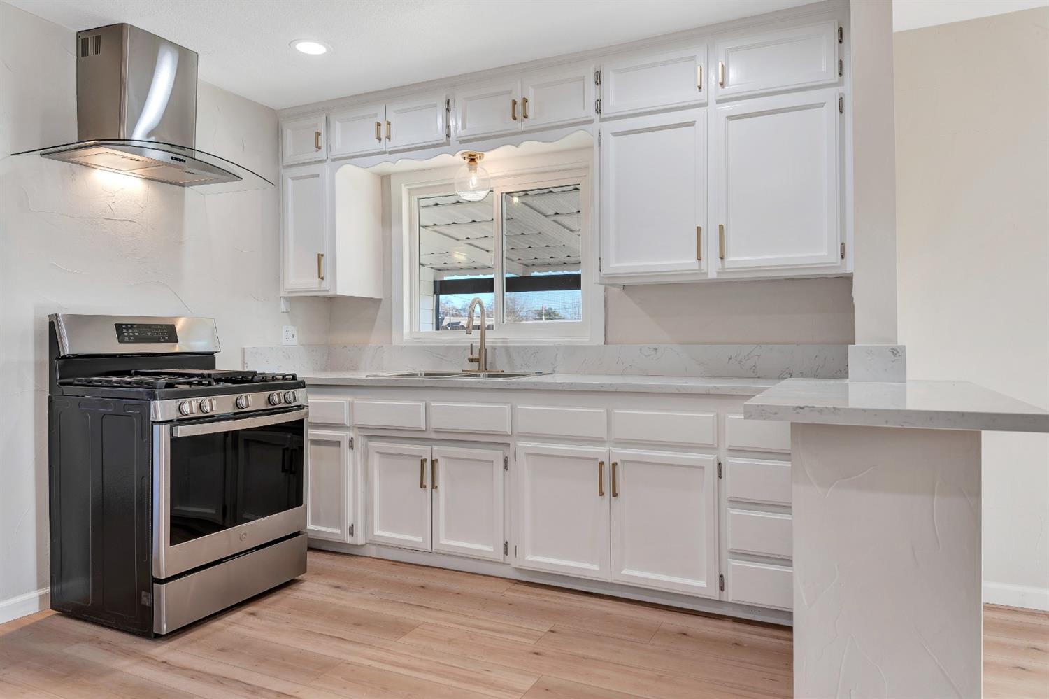 1228 C Street Reedley, CA 93654 - Photo 8 of 20 Gallery Image 8