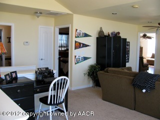 9610 Union Road Amarillo, TX 79119 - Photo 23 of 26 Upstairs Living Room