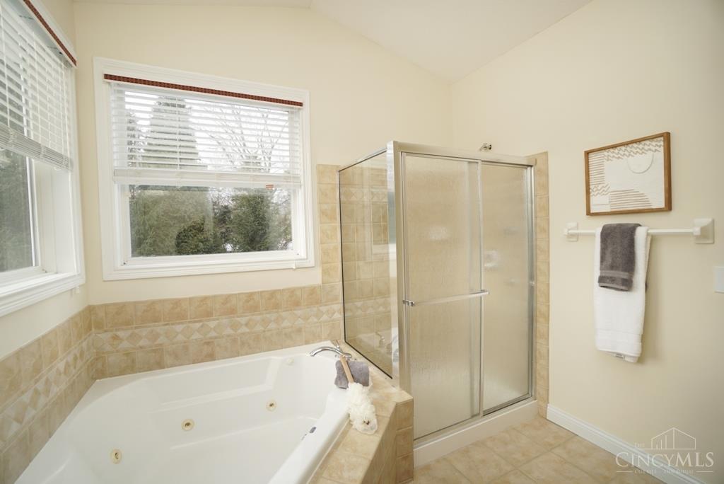 3942 Irwin Simpson Road Mason, OH 45040 - Photo 24 of 48 Gallery Image 24