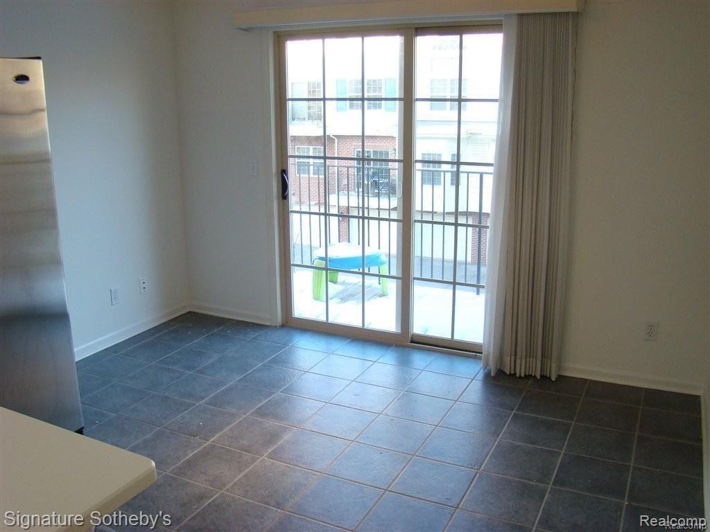 1464 Raliegh Place, Unit 110 Troy, MI 48084 - Photo 8 of 17
