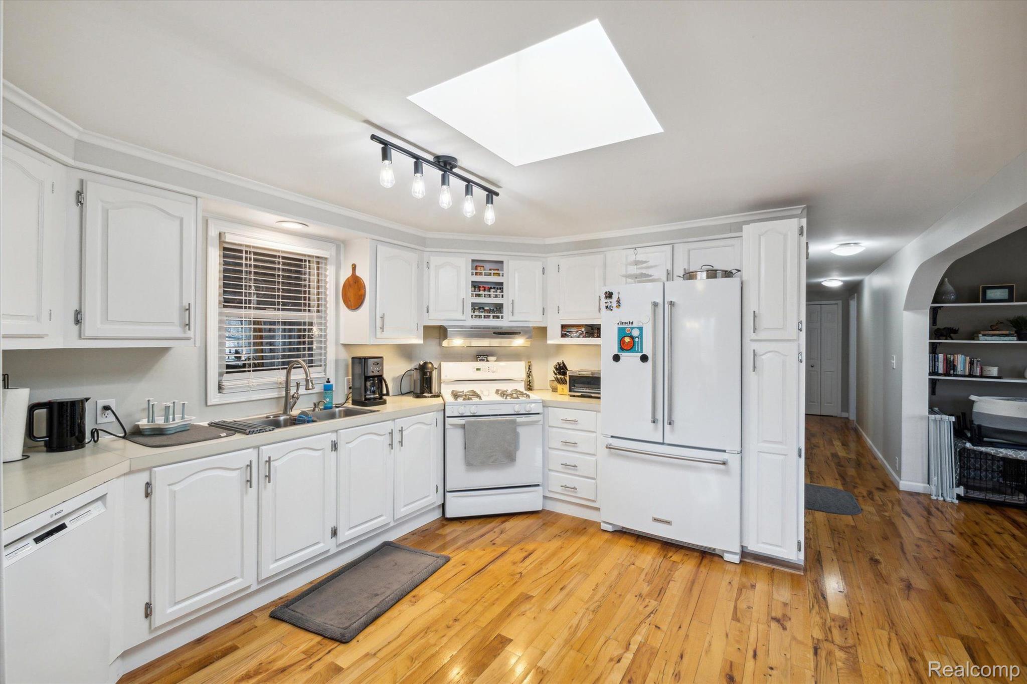 6655 Jackson Road, Unit 168 Ann Arbor, MI 48103 - Photo 16 of 47 Gallery Image 16