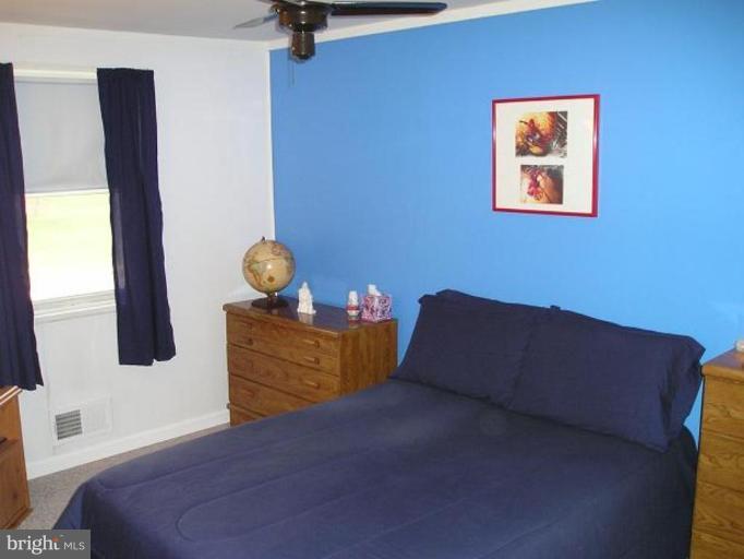 1100 Middleborough Road Essex, MD 21221 - Photo 14 of 15 Bedroom #2
