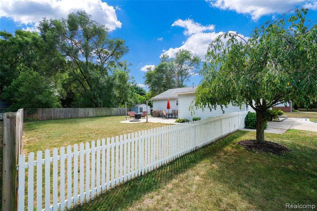 1450 Morley Avenue Rochester Hills, MI 48307 - Photo 9 of 30