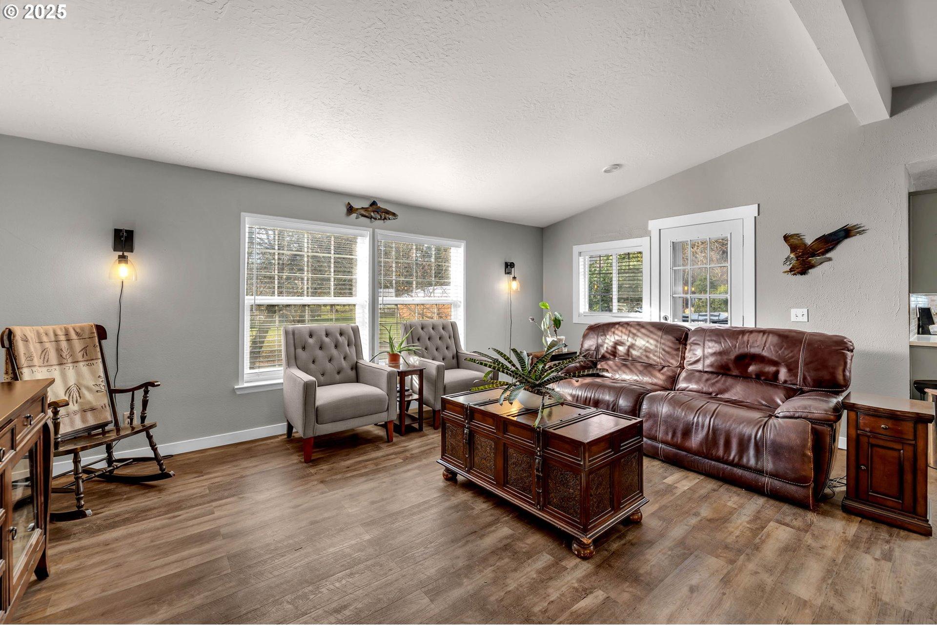111 Mathany Road Carson, WA 98610 - Photo 16 of 39 Gallery Image 16