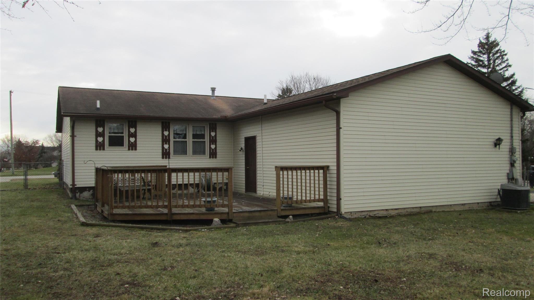 1690 South Boulevard West Rochester, MI 48309 - Photo 6 of 24 IMG_1922.JPG