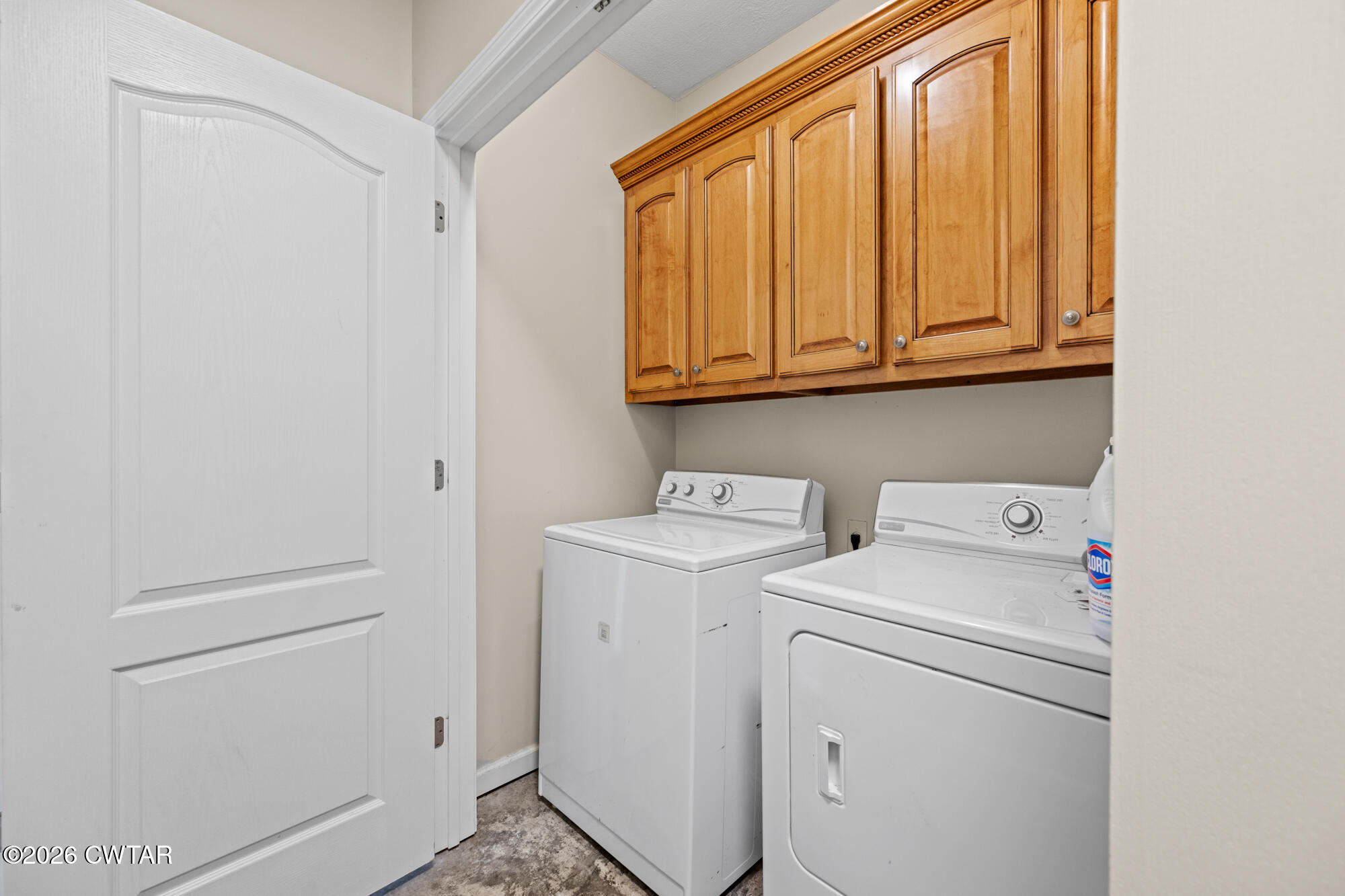492 Joe Horton Road Lexington, TN 38351 - Photo 32 of 49 a utility room with dryer and washer