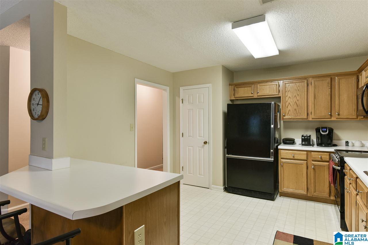3736 Stone Ridge Terrace Birmingham, AL 35216 - Photo 13 of 38