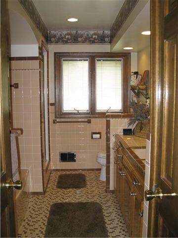 10484 Reeck Road Allen Park, MI 48101 - Photo 24 of 24 31121138-23.JPG
