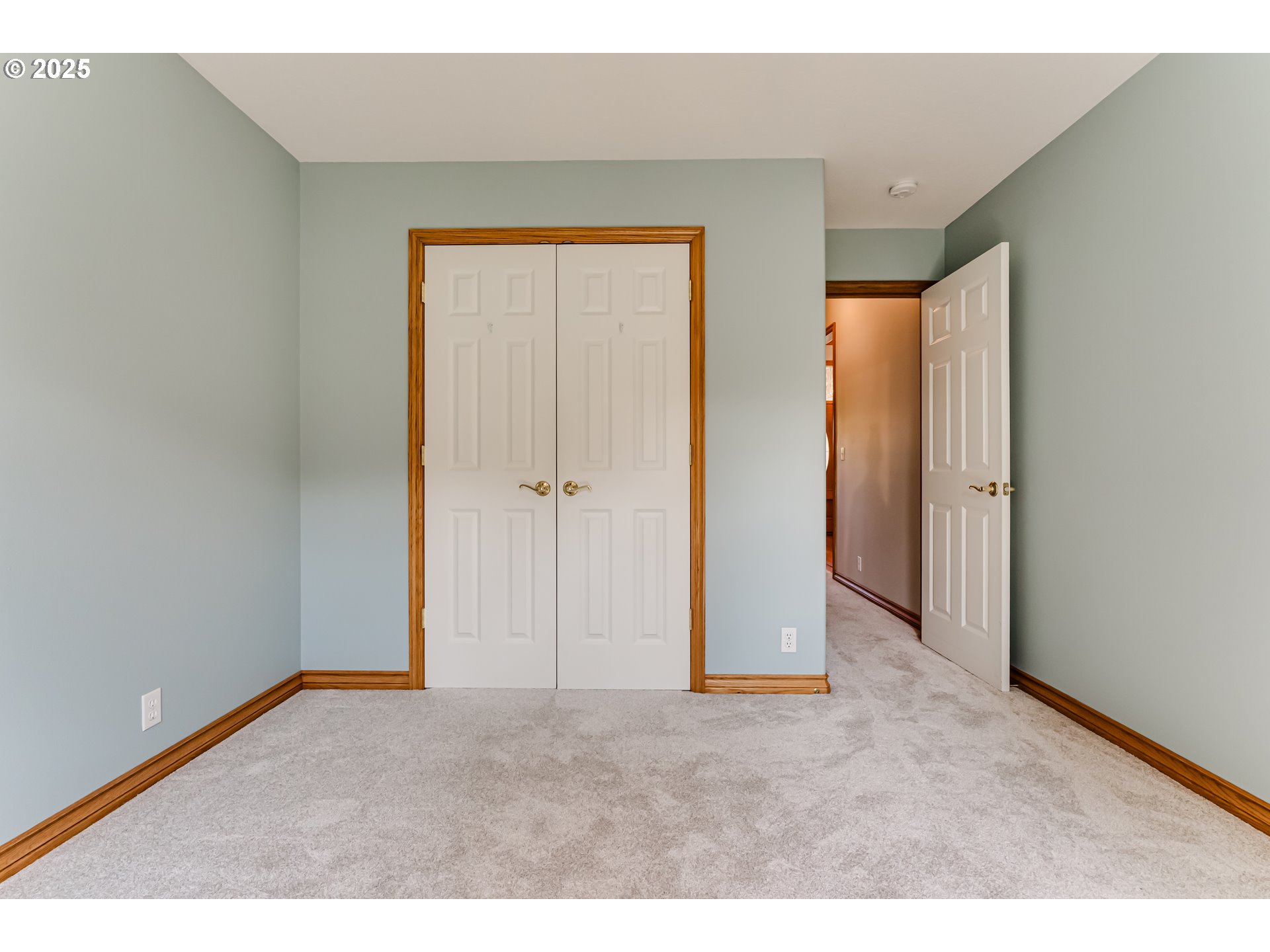 1391 Wimbledon Place Springfield, OR 97477 - Photo 31 of 40