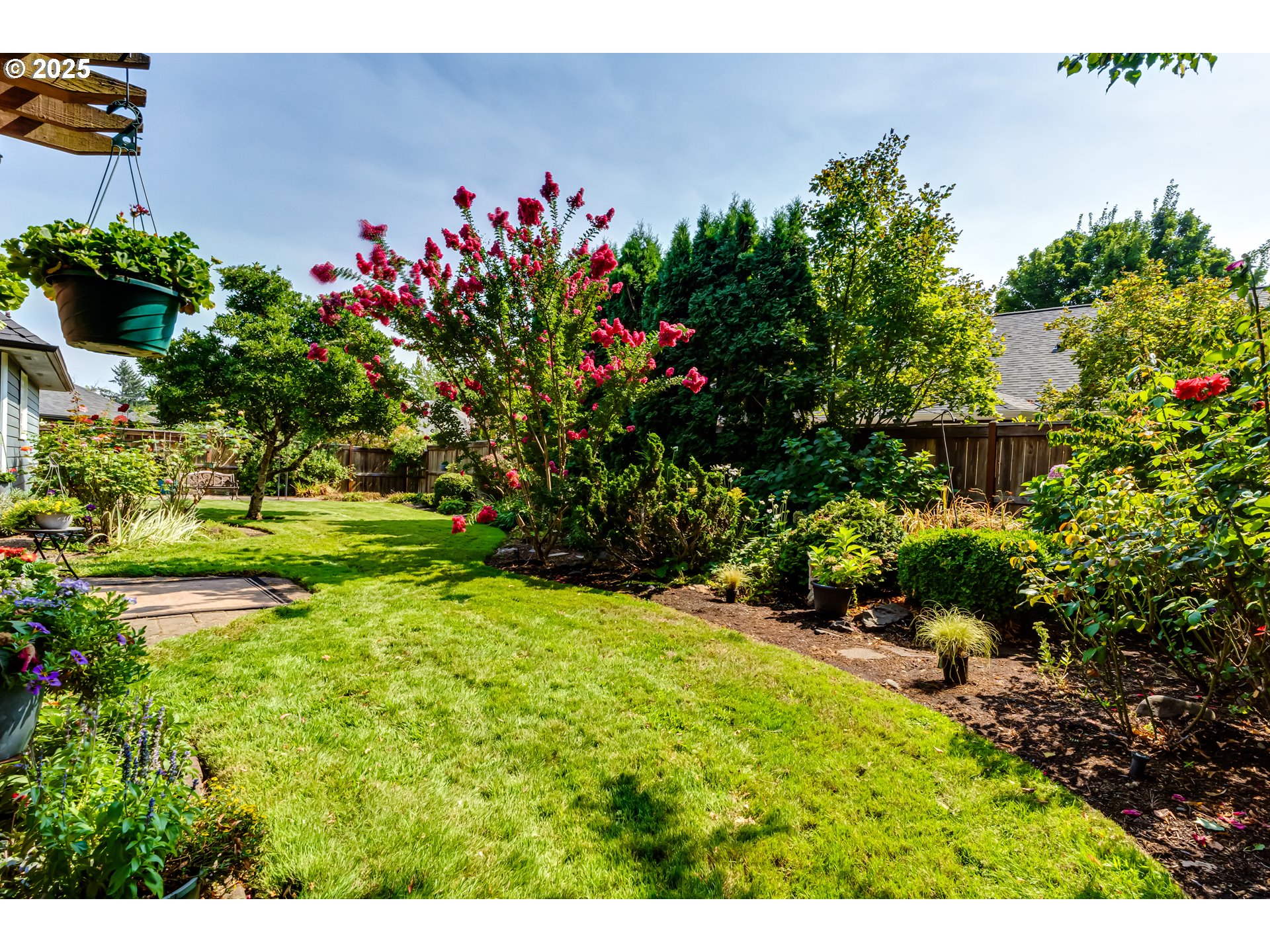 1391 Wimbledon Place Springfield, OR 97477 - Photo 38 of 40
