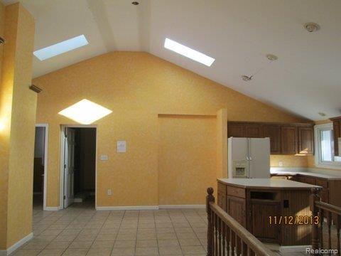 6998 Cranberry Lake Road Clarkston, MI 48348 - Photo 9 of 16 IMG_1228.jpg