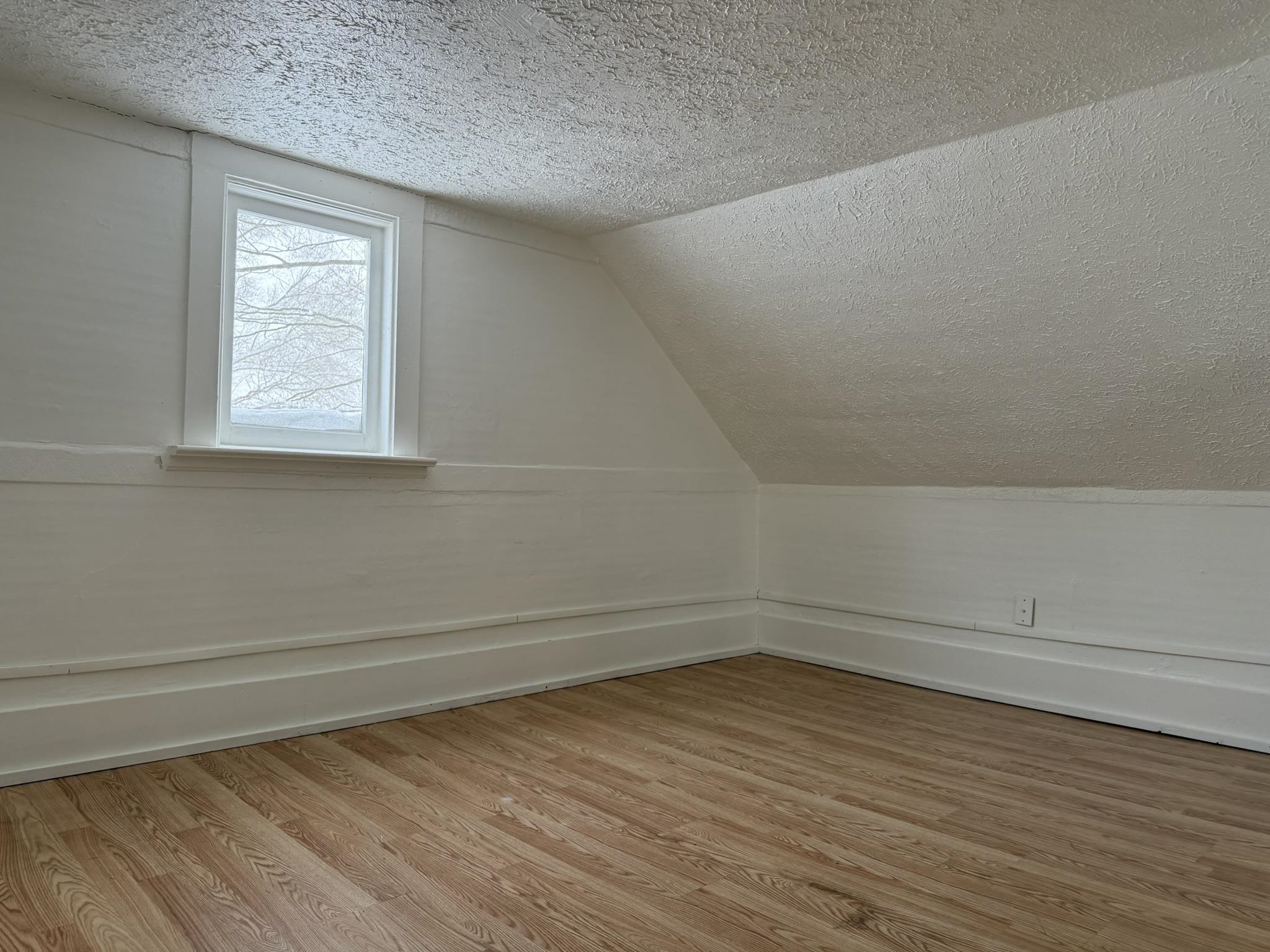 1583 State Street Grawn, MI 49637 - Photo 14 of 35