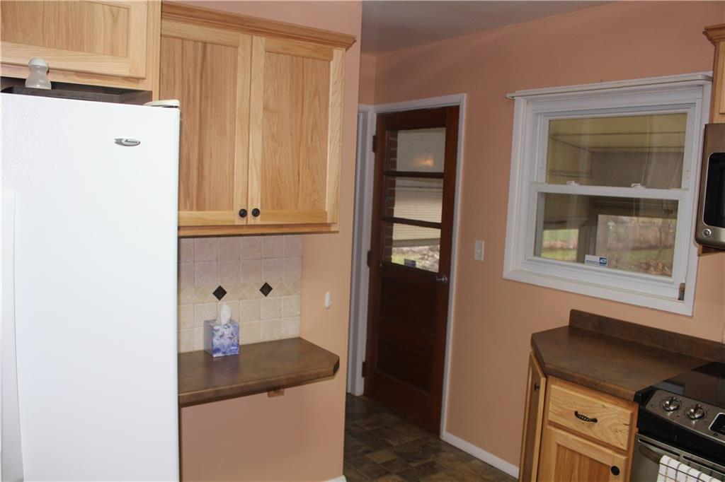 2042 Miracle Mile Springfield, OH 45503 - Photo 13 of 25