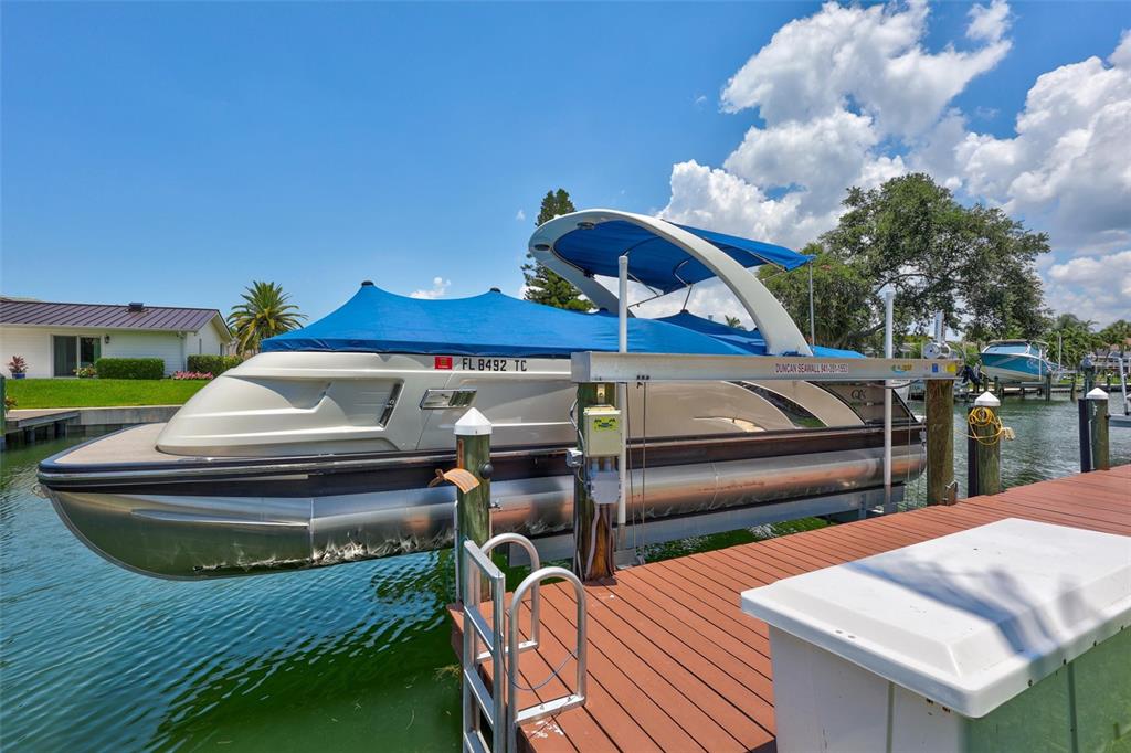 571 Ranger Lane Longboat Key, FL 34228 - Photo 67 of 89 Gallery Image 67