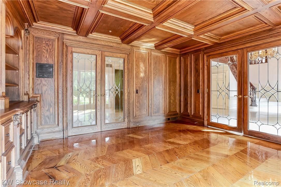 1900 East Vly Road Bloomfield Hills, MI 48304 - Photo 24 of 68 Library Features Two Entrances with French Beveled Glass Doorways, Oak Paneled Interior by Fine Wood Craftsman - Ralph Europa