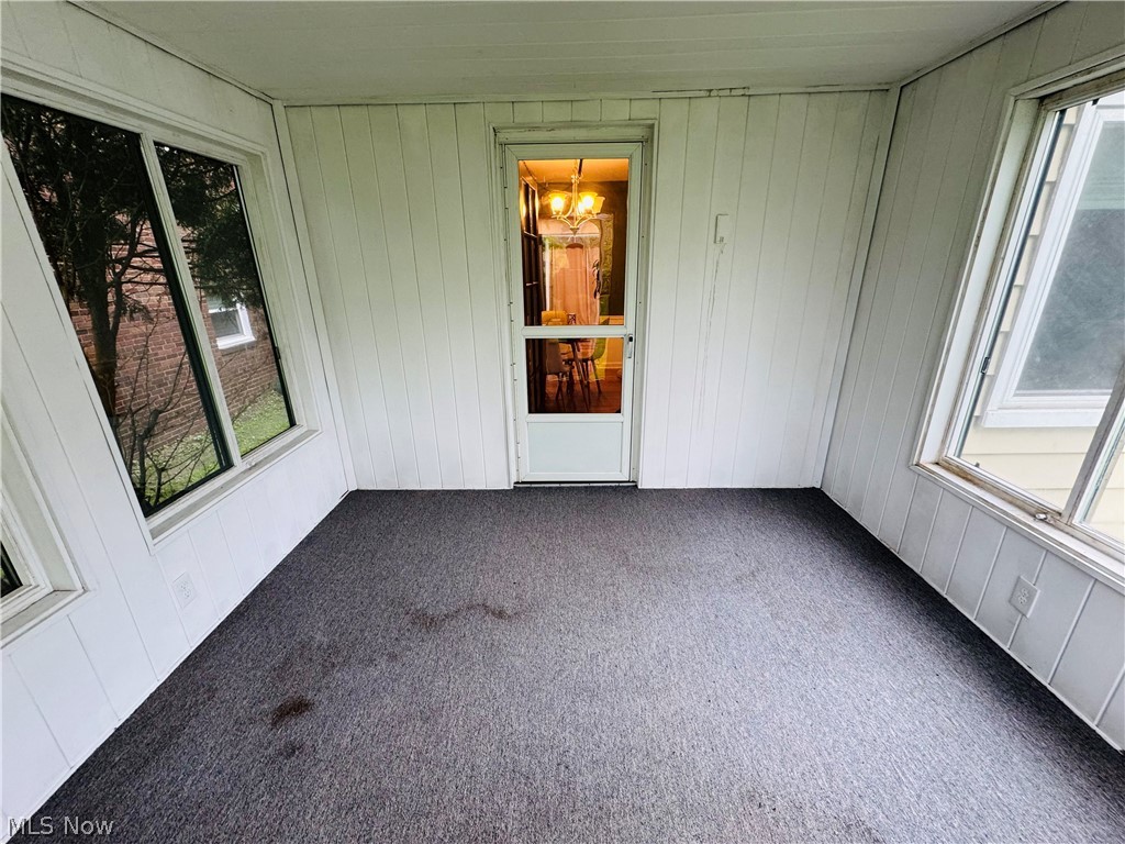 4075 Ellison Road South Euclid, OH 44121 - Photo 25 of 28 Sun room.