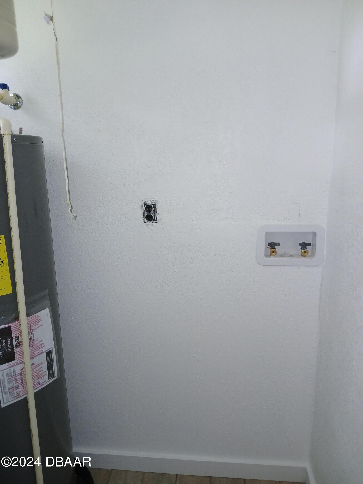 232 Summit Street Crescent City, FL 32112 - Photo 6 of 12 a view of bathroom