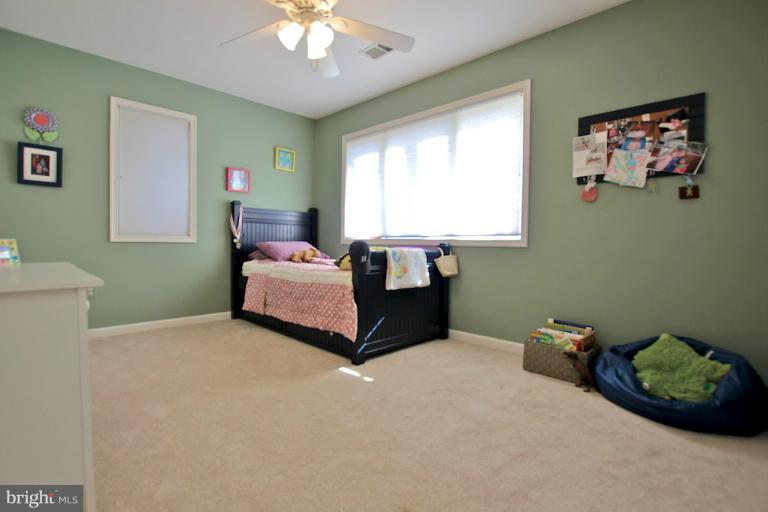 7 Rutledge Court Sterling, VA 20165 - Photo 10 of 27 Bedroom