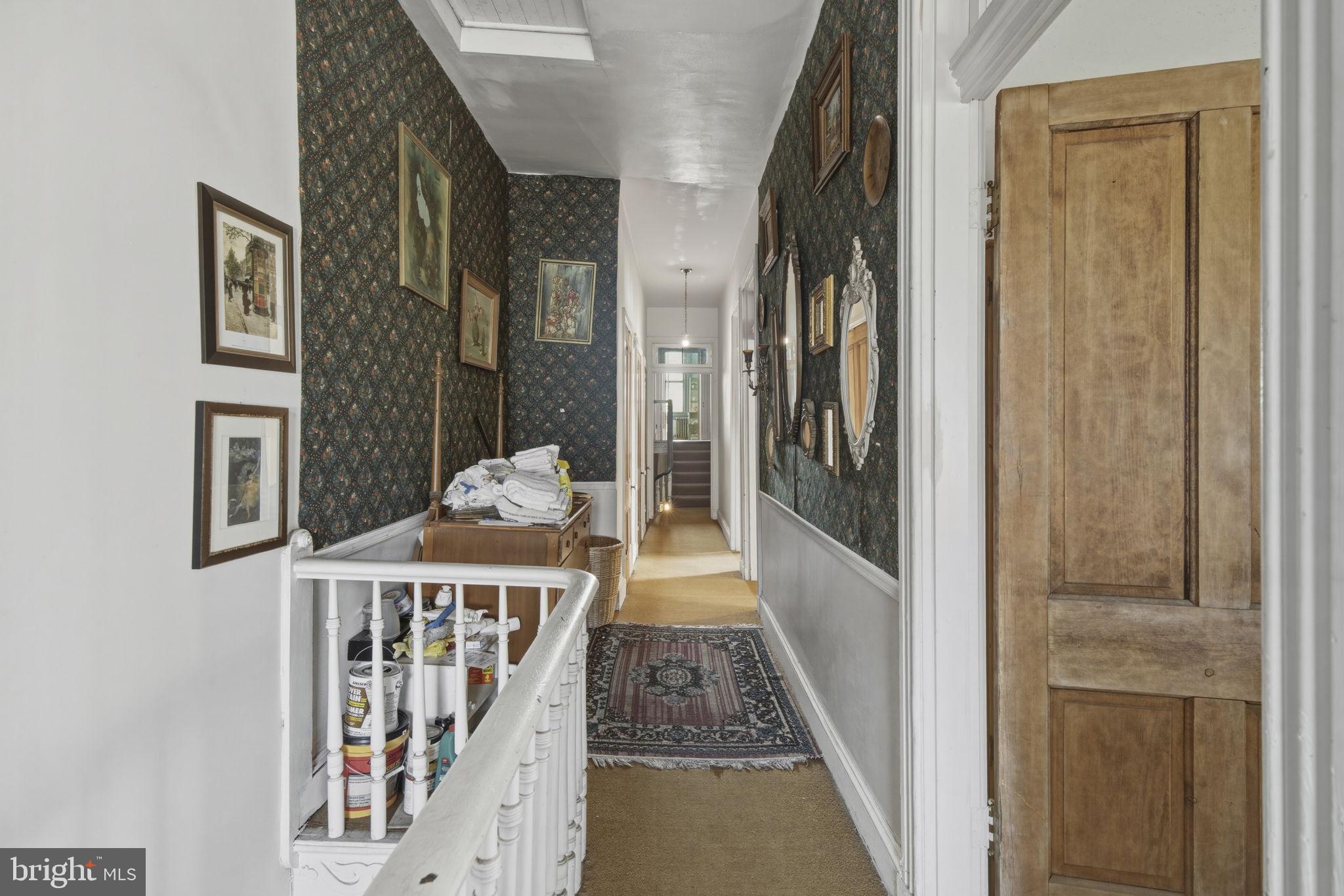 222 West Madison Street Baltimore, MD 21201 - Photo 11 of 40 a balcony view with a entryway