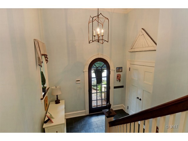 611 South County Line Road Hinsdale, IL 60521 - Photo 13 of 25