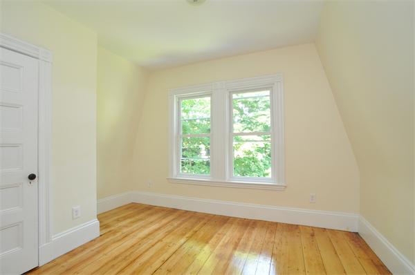 25 Windermere Road Boston, MA 02125 - Photo 23 of 30 Gallery Image 23