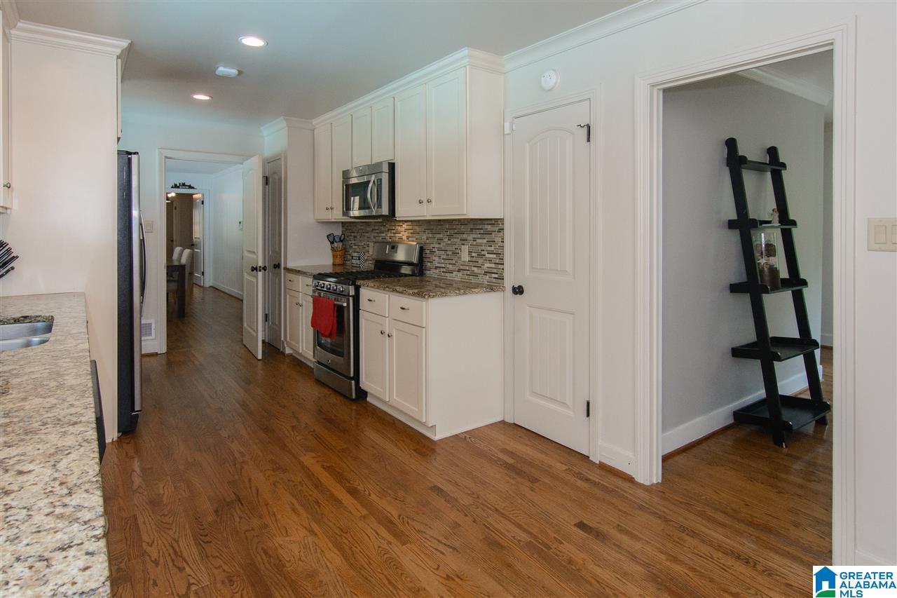 644 Rumson Road Birmingham, AL 35209 - Photo 15 of 39