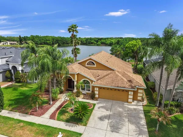 $579,900 | 220 Rosana Drive, Brandon, FL 33511