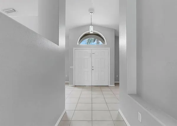 $579,900 | 220 Rosana Drive, Brandon, FL 33511