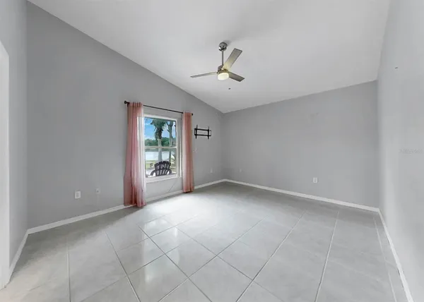 $579,900 | 220 Rosana Drive, Brandon, FL 33511