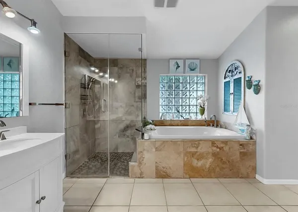 $579,900 | 220 Rosana Drive, Brandon, FL 33511