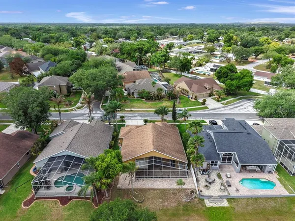 $579,900 | 220 Rosana Drive, Brandon, FL 33511