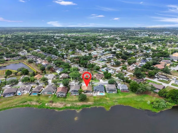 $579,900 | 220 Rosana Drive, Brandon, FL 33511