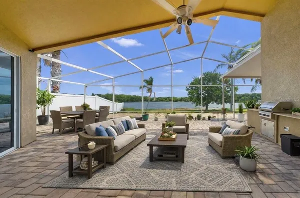 $579,900 | 220 Rosana Drive, Brandon, FL 33511