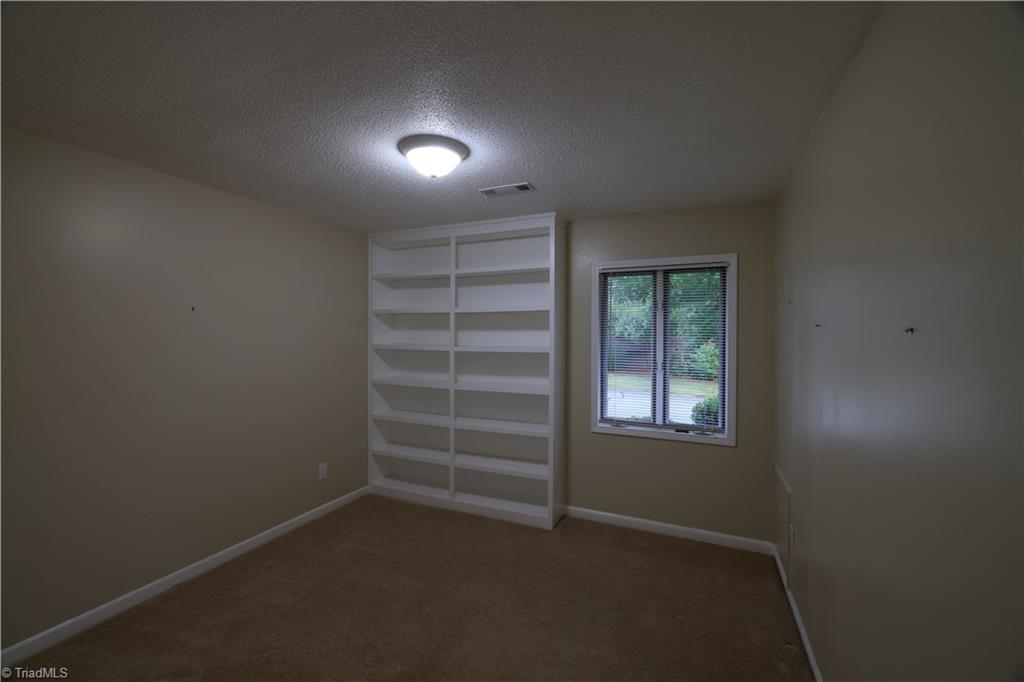 103 Briar Ridge Circle Winston-Salem, NC 27104 - Photo 12 of 25