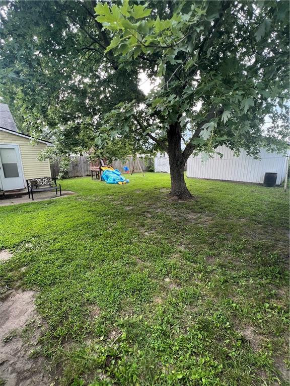 405 East 4th St Road Seymour, IN 47274 - Photo 5 of 12 Gallery Image 5