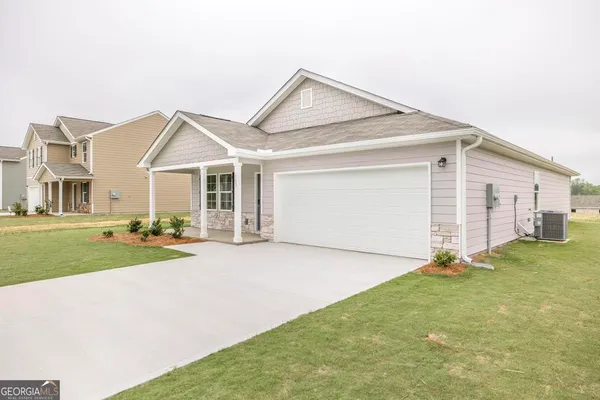 $2,150 | 143 Dream Catcher Drive, Lizella, GA 31052