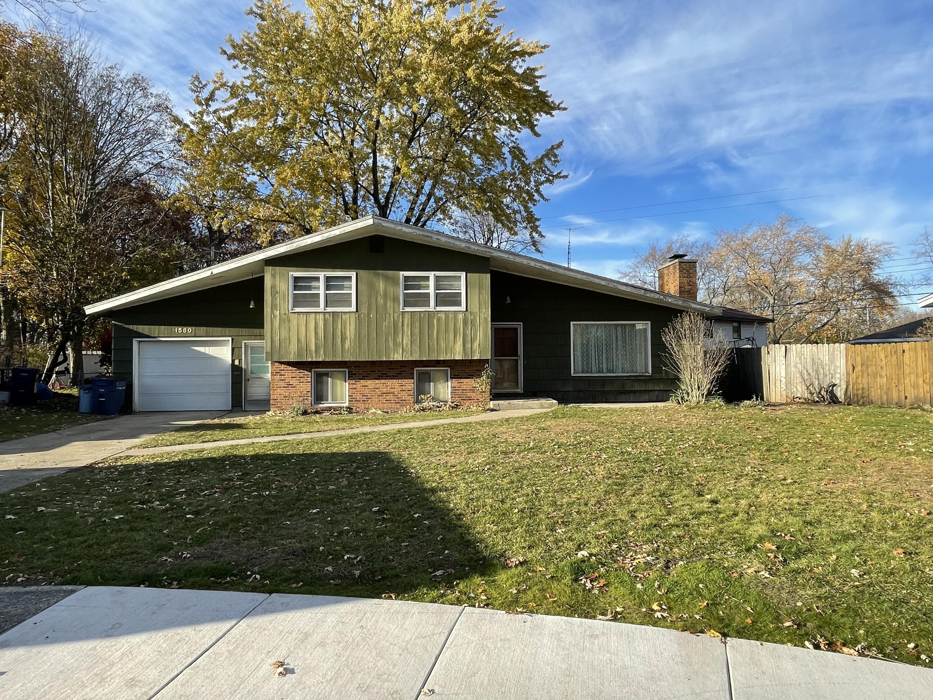 1580 Princeton Road Muskegon, MI 49441 - Photo 1 of 27 1580 Princeton