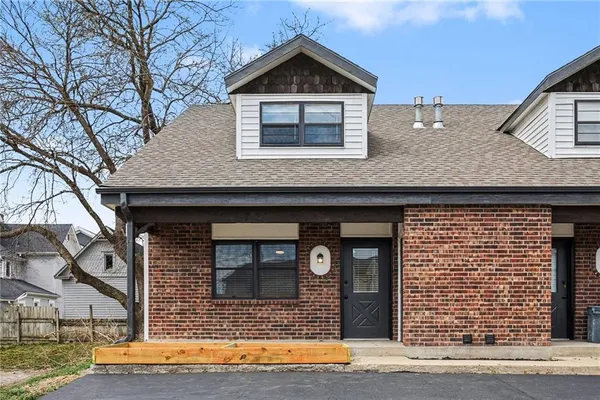 $225,000 | 106 A Smith Street, Smithville, MO 64089