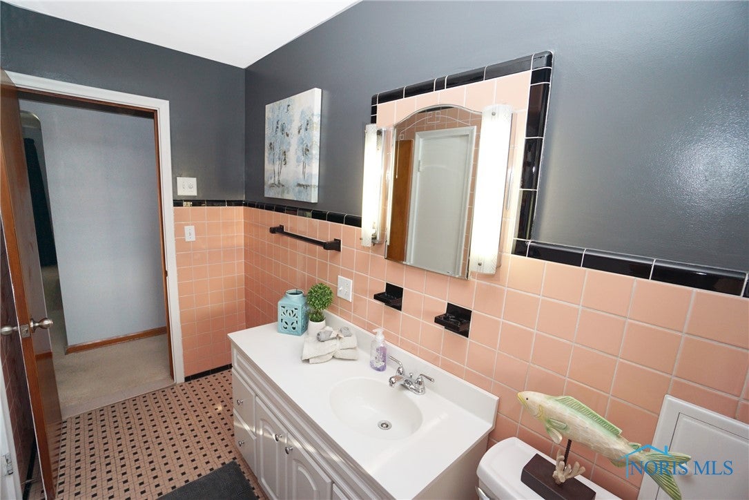 1024 South Coy Road Oregon, OH 43616 - Photo 26 of 34 Gallery Image 26