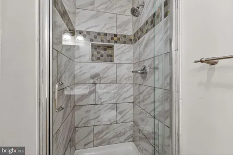 $2,550 | 6903 B Sandra Marie Circle, Unit B, Alexandria, VA 22310