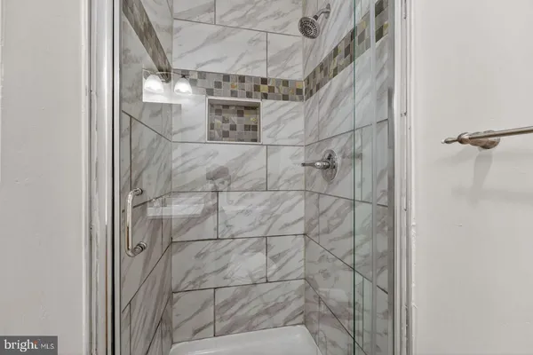 $2,550 | 6903 B Sandra Marie Circle, Unit B, Alexandria, VA 22310