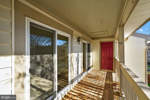 $2,550 | 6903 B Sandra Marie Circle, Unit B, Alexandria, VA 22310