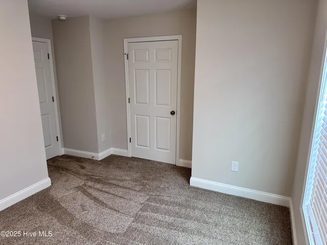 $1,650 | 175 Loren Road, Hubert, NC 28539