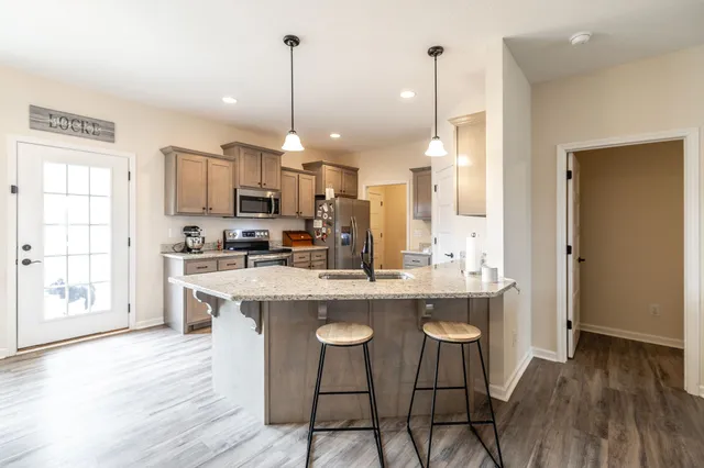 $439,000 | 202 Hollow Tree Circle, Castalian Springs, TN 37031