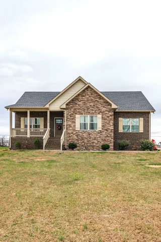$439,000 | 202 Hollow Tree Circle, Castalian Springs, TN 37031