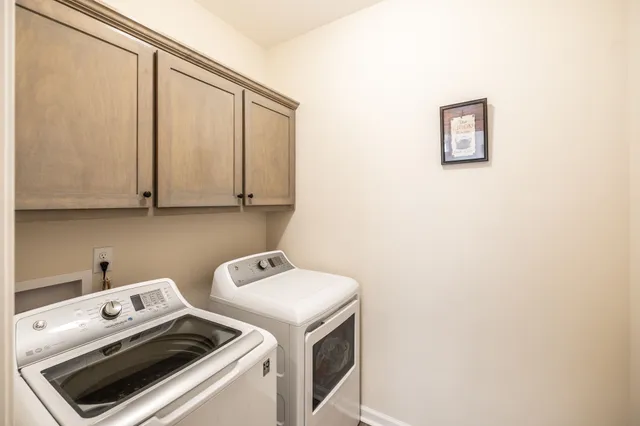 $439,000 | 202 Hollow Tree Circle, Castalian Springs, TN 37031