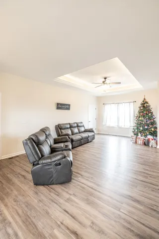 $439,000 | 202 Hollow Tree Circle, Castalian Springs, TN 37031