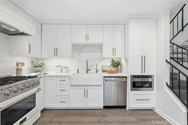 $1,339,000 | 1456 Manhattan Beach Boulevard, Unit C, Manhattan Beach, CA 90266